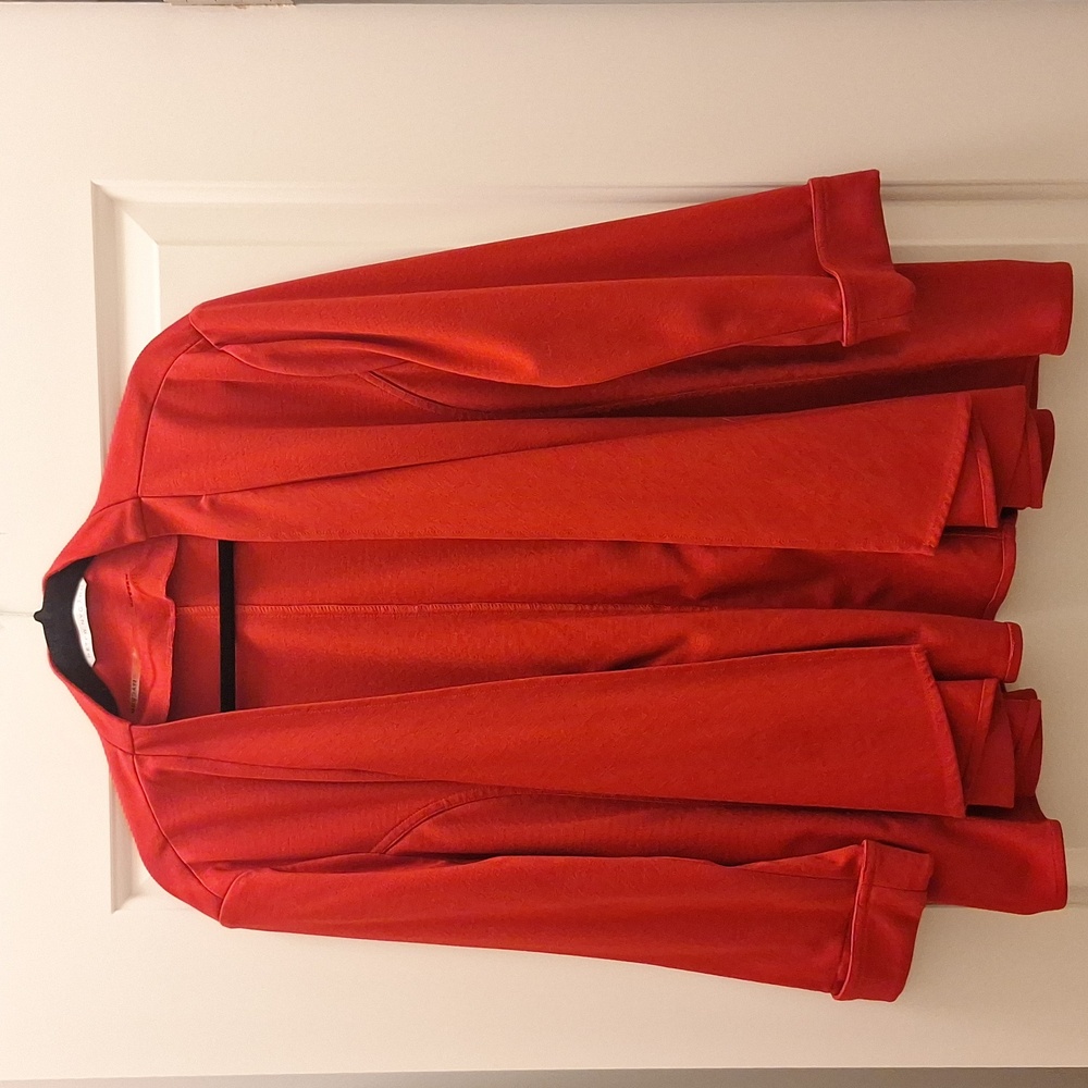 Peter Nygard size 18 red cascade front jacket.